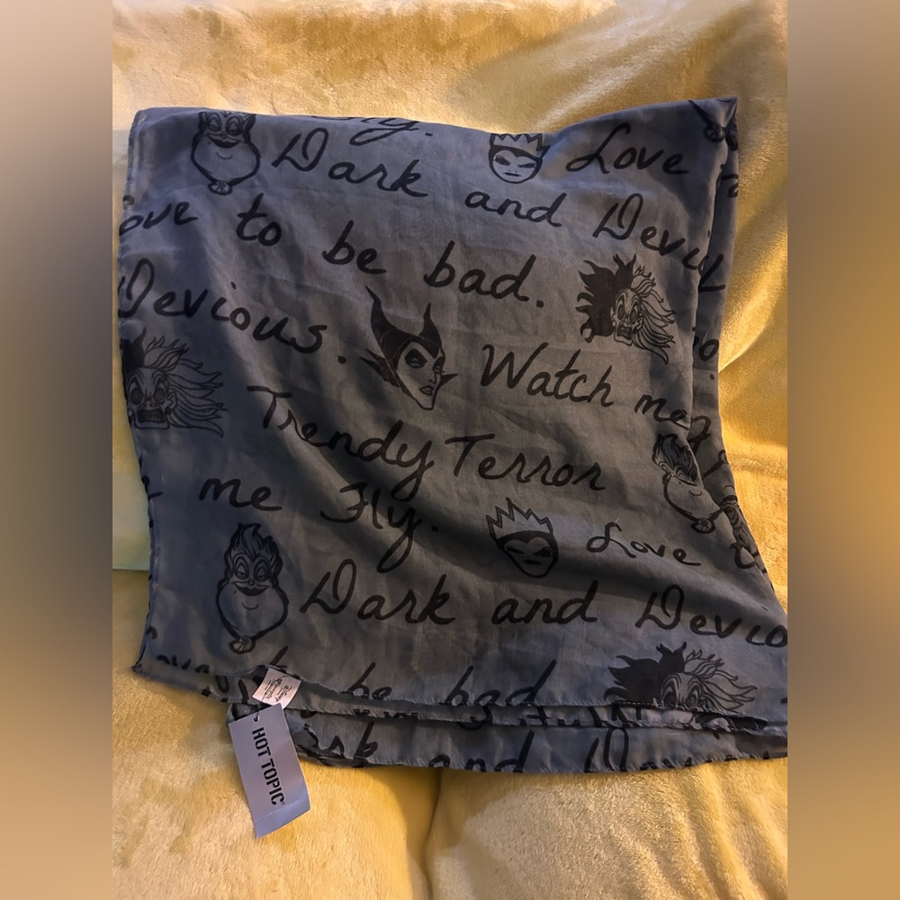 Gray Villains Scarf
